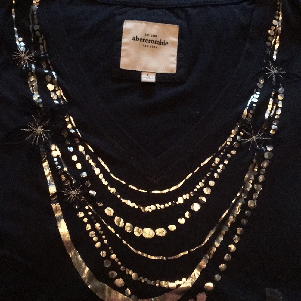 Rare Abercrombie Kids Festive Christmas Season Tee - Picture 8 of 8